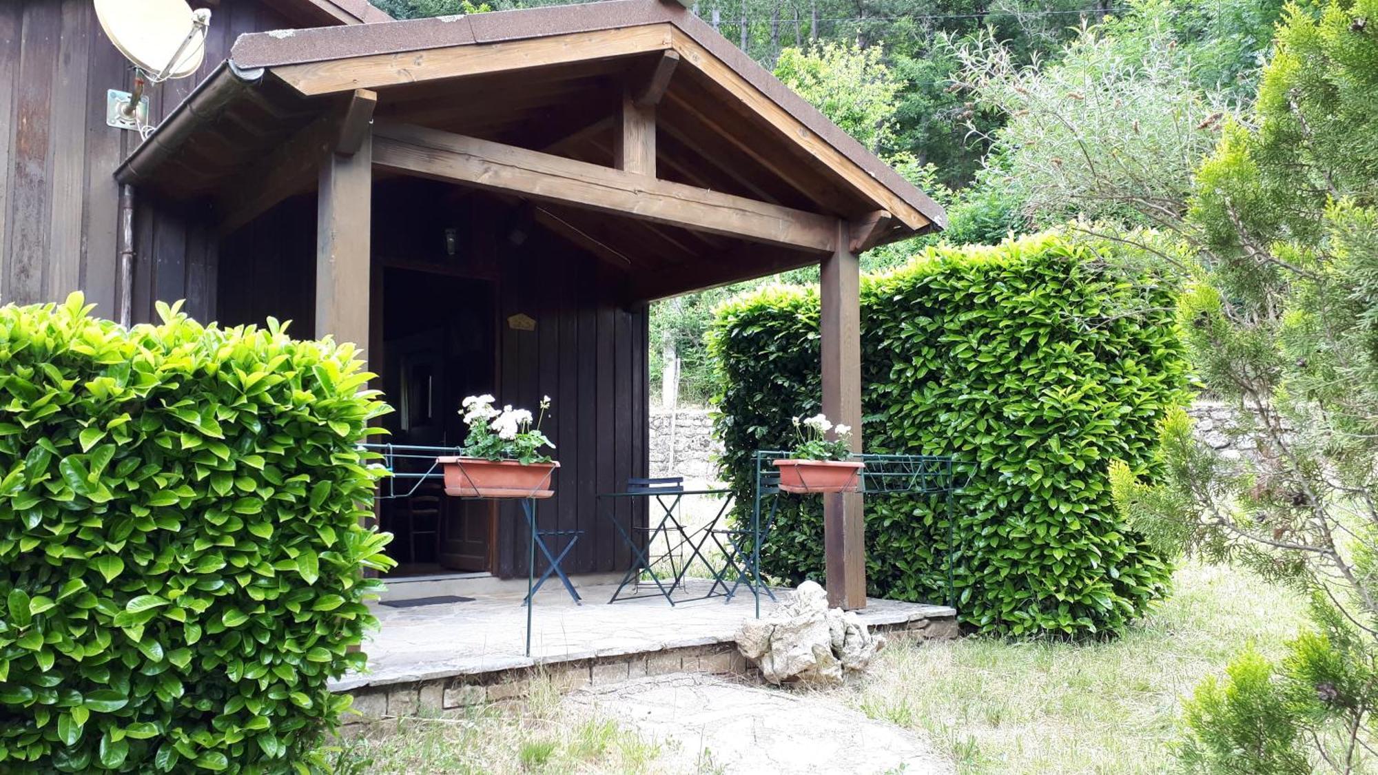 Les Chalets Du Roc Alzon Экстерьер фото